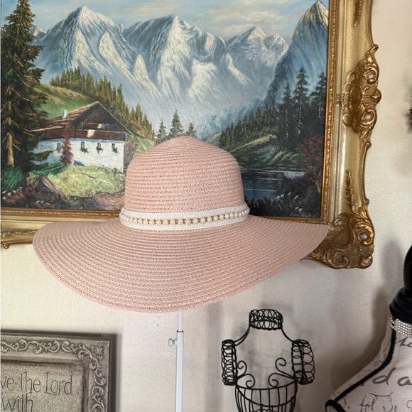 Chic Pink Wide-Brim Hat with Pearl Accent - Picture 6 of 9